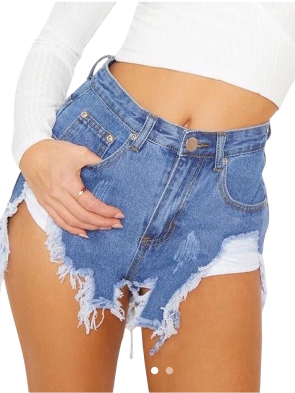 PRETTYLITTLETHING Vintage Wash Extreme Thigh Rip Denim Shorts 4